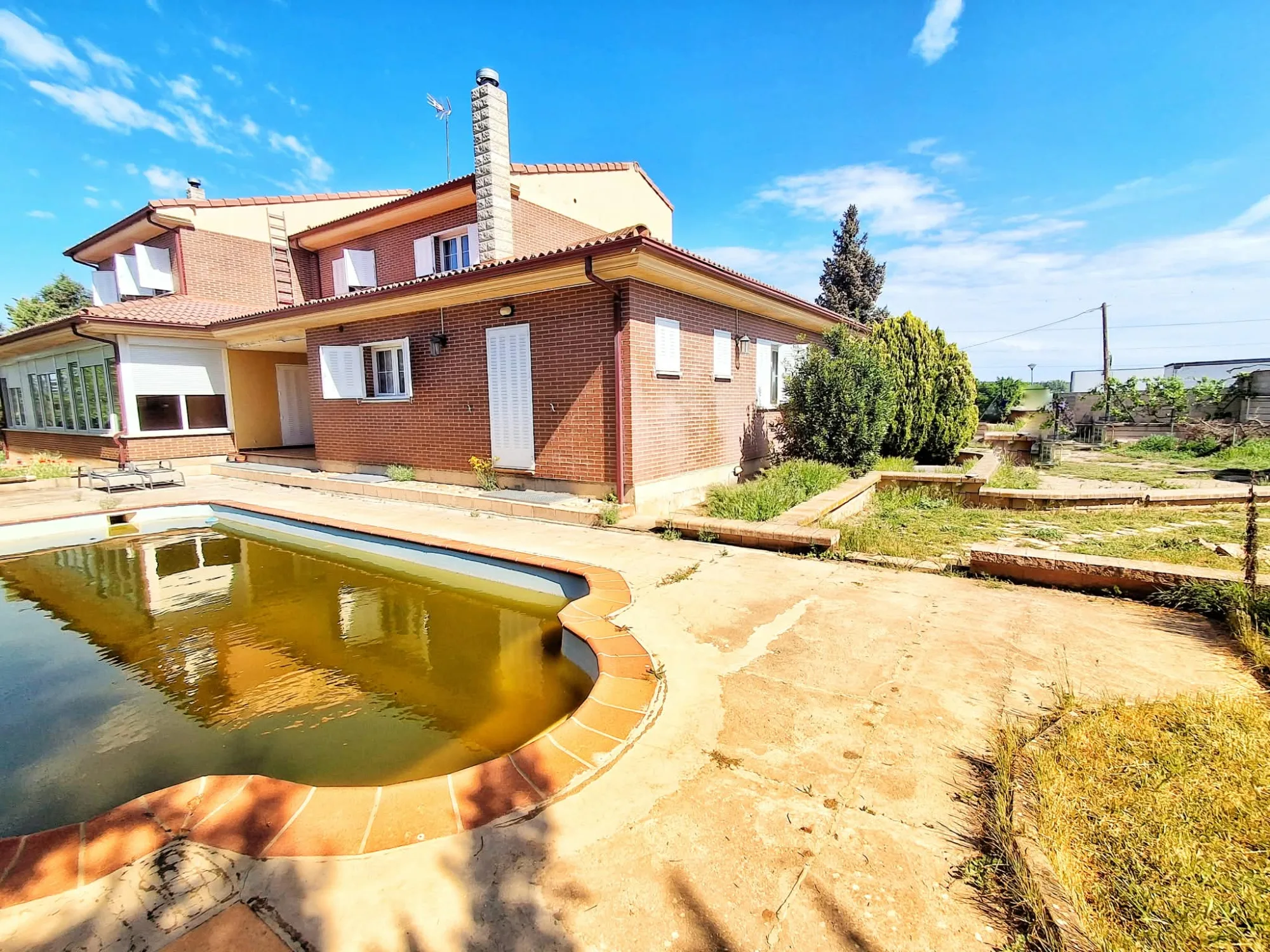 Chalet en venta en Burgos con licencia de casa rural
