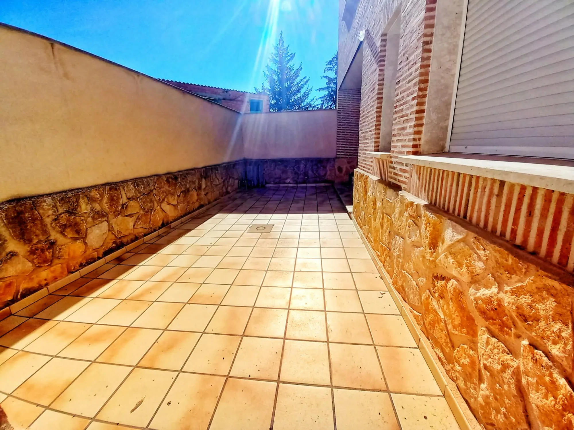Chalet independiente en venta en Ribera Burgos