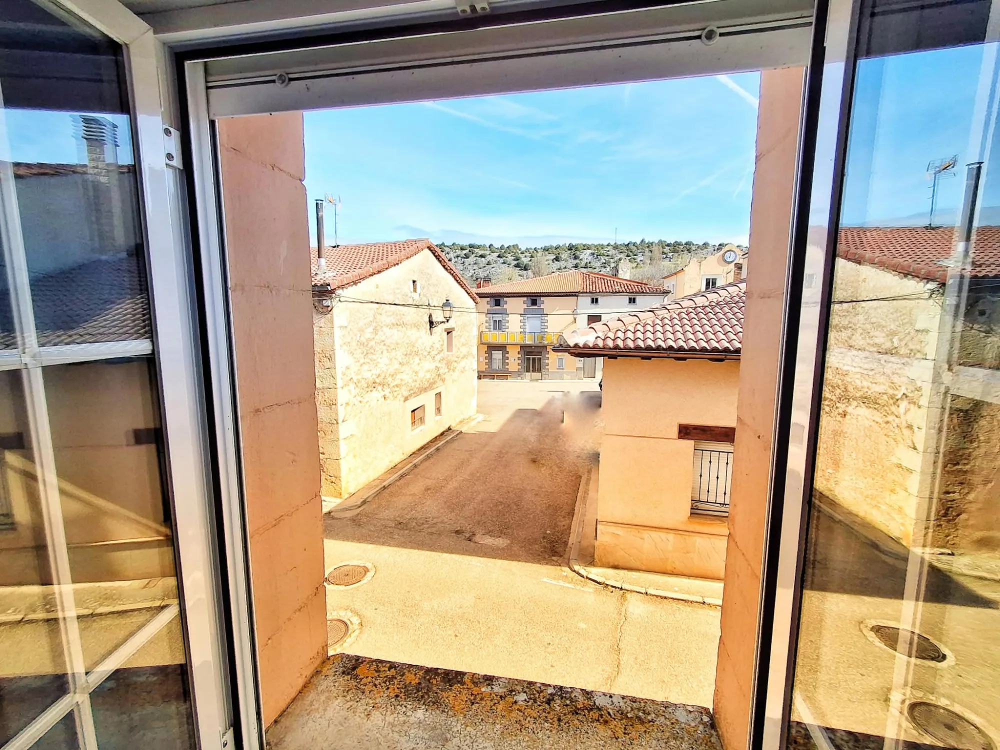 Chalet pareado en venta en Burgos de Osma - Soria